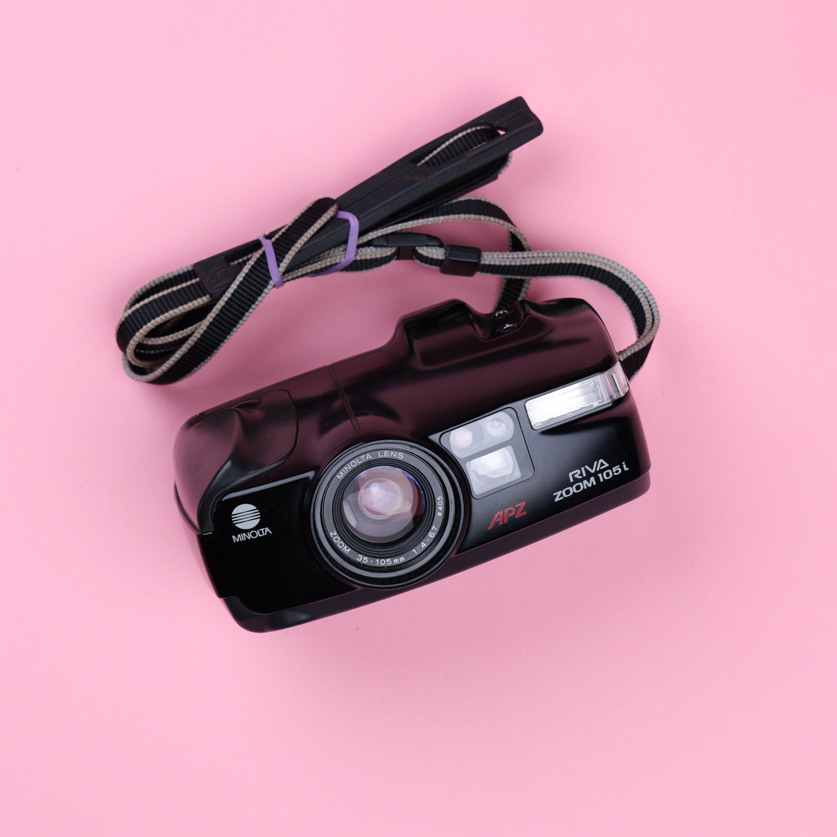 Minolta Riva Zoom 105i 35mm Film Camera (Pre-Owned)